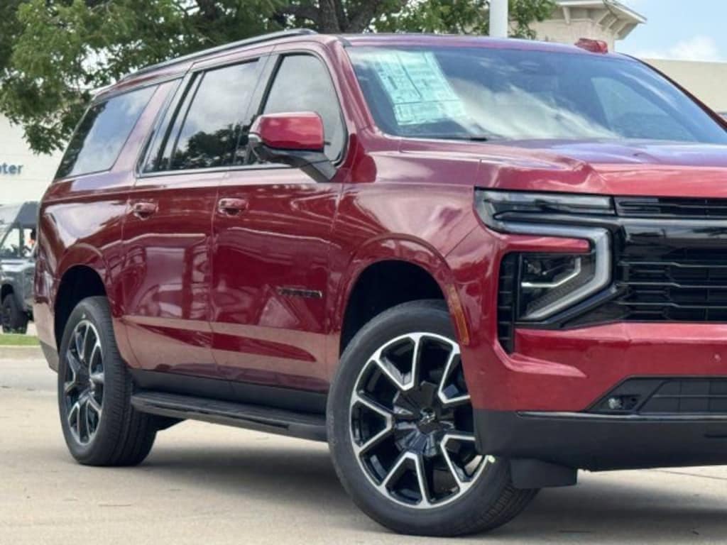New 2026 Chevrolet Suburban RST SUV