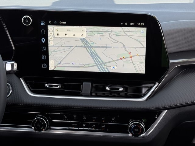 2027 Chevrolet Equinox LT - Photo 13