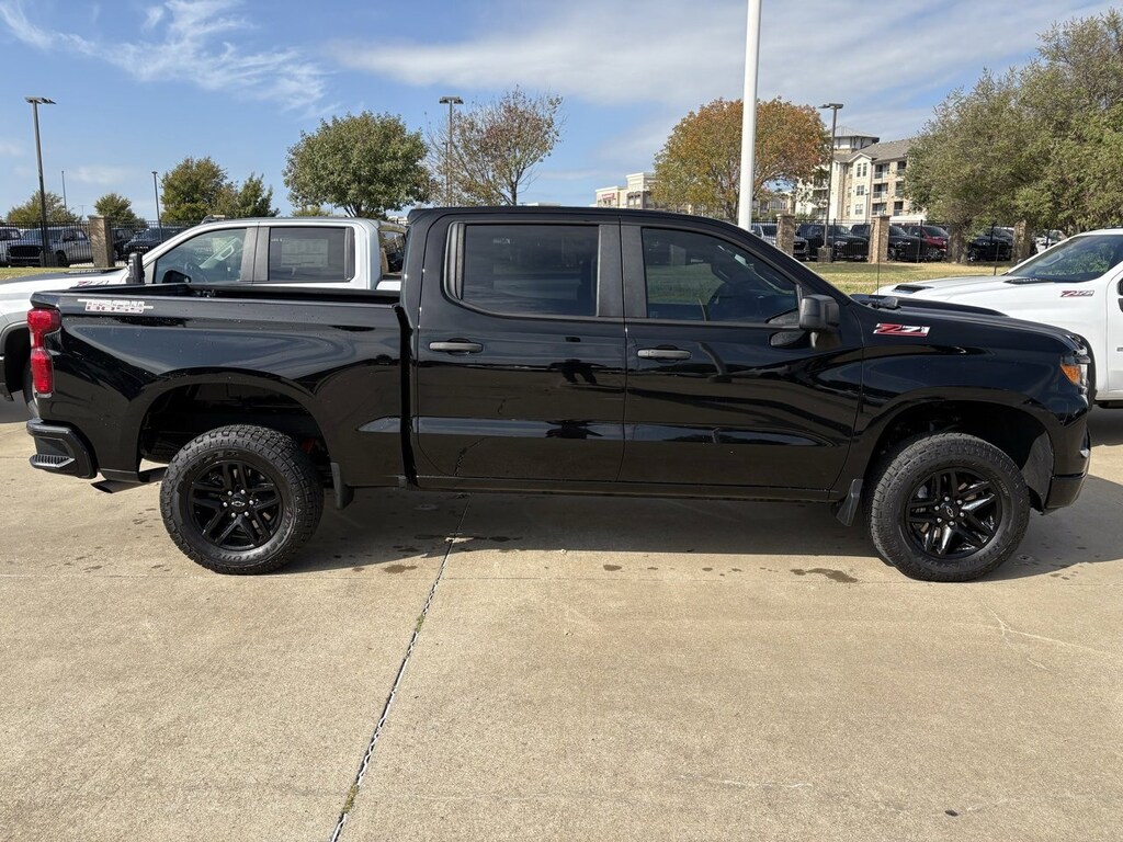 Used 2022 Chevrolet Silverado 1500 Custom Trail Boss Truck Crew Cab