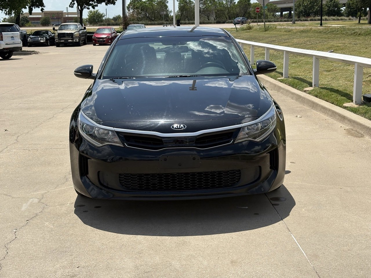 2017 Kia Optima Hybrid EX photo 2