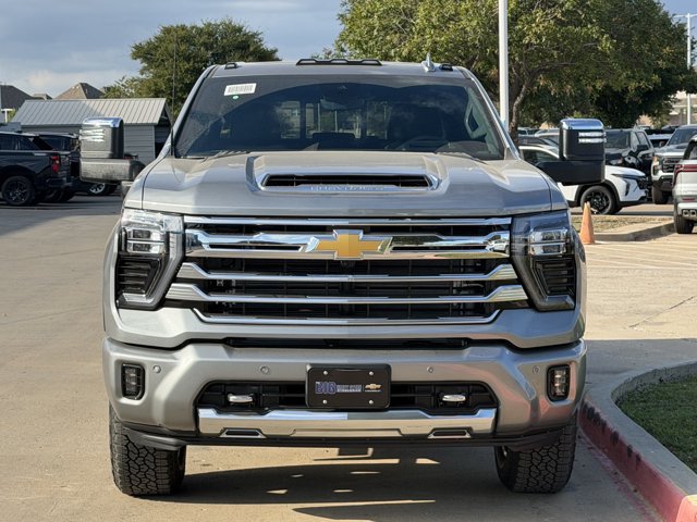 2026 Chevrolet Silverado 2500 HD High Country - Photo 8