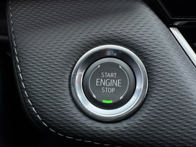 2027 Chevrolet Equinox LT - Photo 18