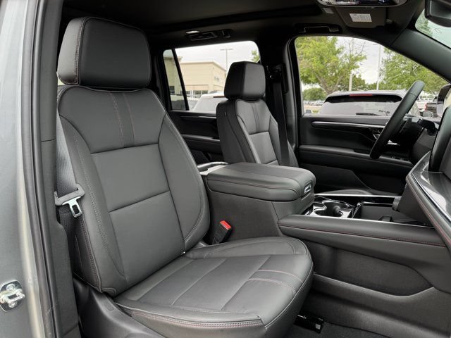 2026 Chevrolet Suburban RST - Photo 25