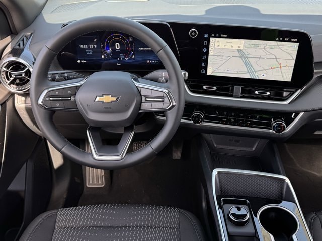 2027 Chevrolet Equinox LT - Photo 11
