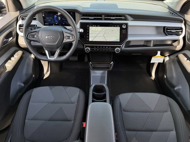 2027 Chevrolet Bolt LT - Photo 10