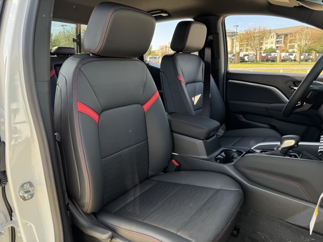 2026 Chevrolet Colorado Z71 - Photo 23