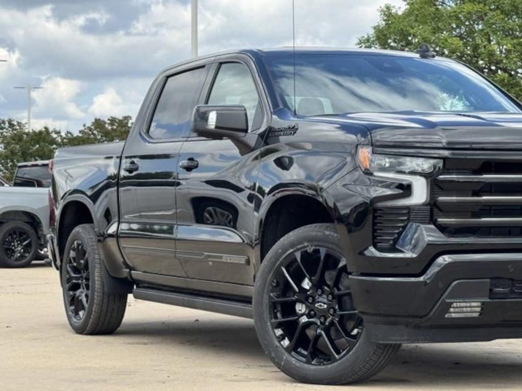 New 2026 Chevrolet Silverado 1500 High Country Truck Crew Cab