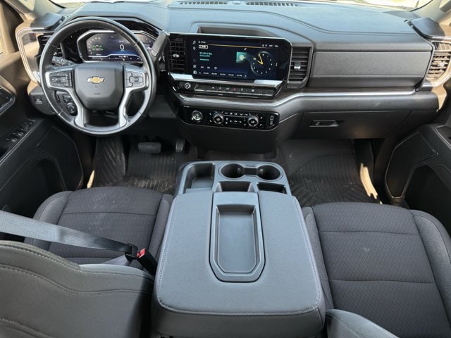 2024 Chevrolet Silverado 1500 LT - Photo 11