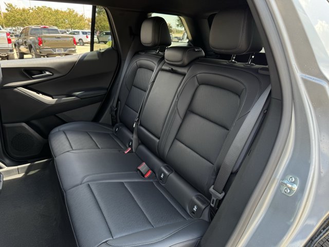 2027 Chevrolet Equinox LT - Photo 23