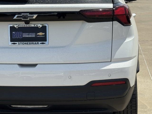 2027 Chevrolet Bolt LT - Photo 7