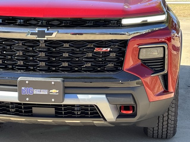 2027 Chevrolet Traverse Z71 - Photo 8