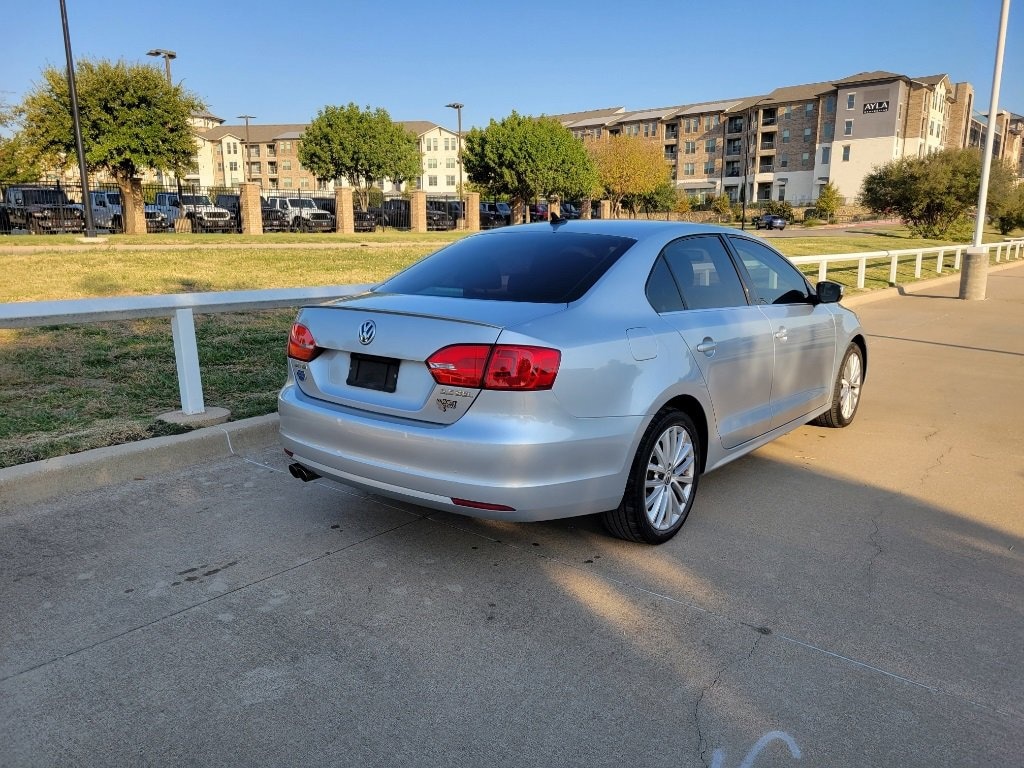 Used 2013 Volkswagen Jetta Sedan For Sale at Stonebriar Chevrolet VIN