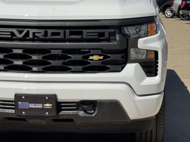 2026 Chevrolet Silverado 1500 Custom - Photo 9