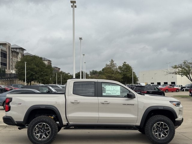 2026 Chevrolet Colorado ZR2 - Photo 4
