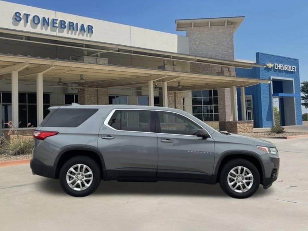 Used 2021 Chevrolet Traverse LS SUV