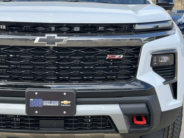 2027 Chevrolet Traverse Z71 - Photo 9