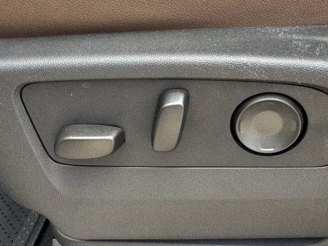 2026 Chevrolet Suburban High Country - Photo 22