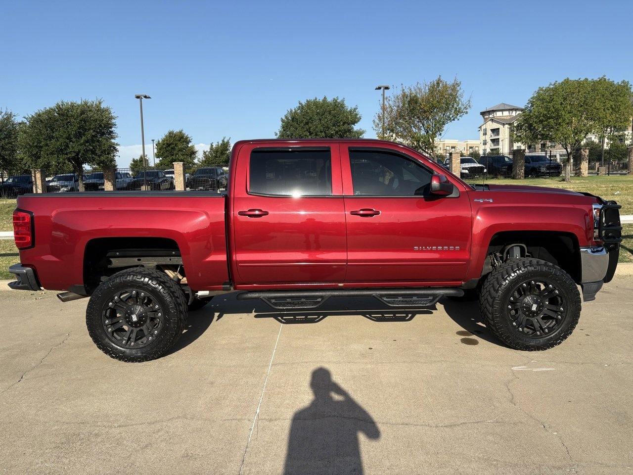 2018 Chevrolet Silverado 1500 LT photo 3