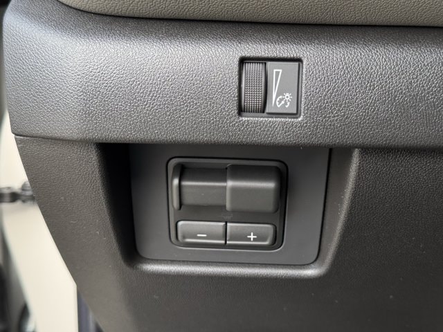 2026 Chevrolet Colorado ZR2 - Photo 17