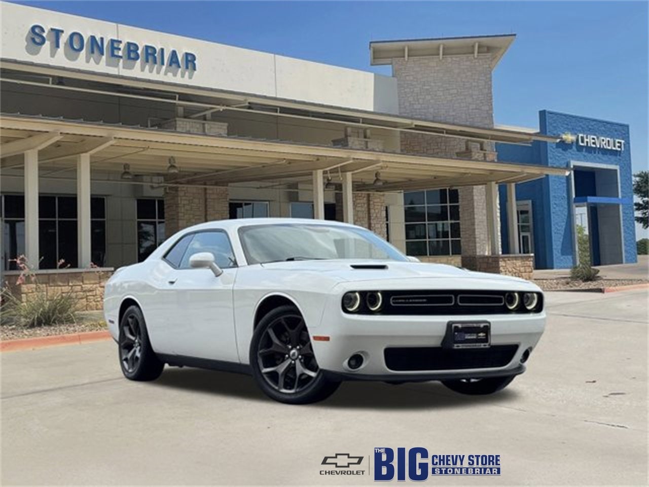2018 Dodge Challenger SXT Plus's photo