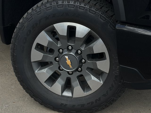 2026 Chevrolet Silverado 2500 HD Custom - Photo 10