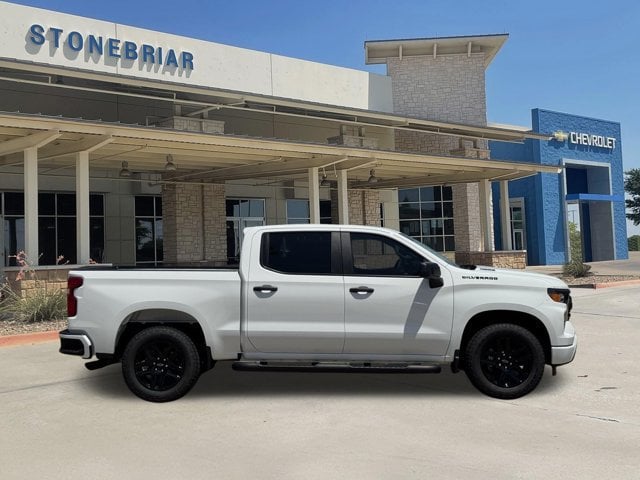 2026 Chevrolet Silverado 1500 Custom - Photo 4