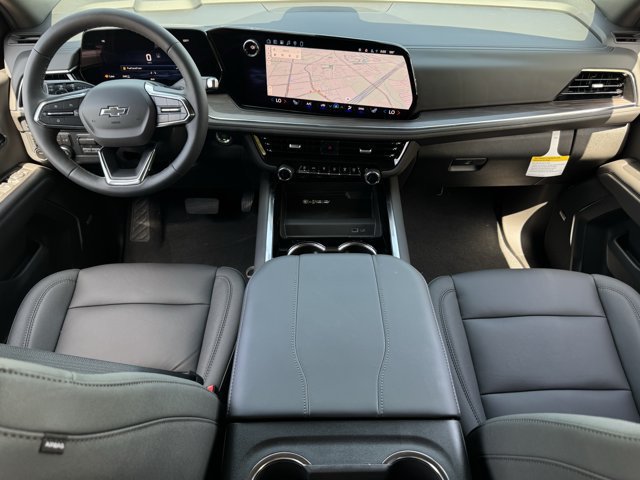 2026 Chevrolet Suburban Z71 - Photo 8