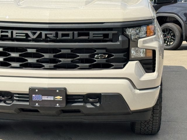 2026 Chevrolet Silverado 1500 Custom - Photo 9