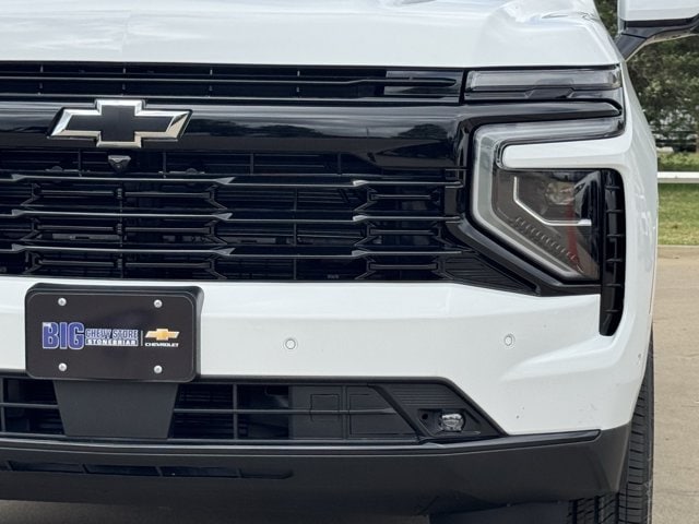 2026 Chevrolet Suburban RST - Photo 9