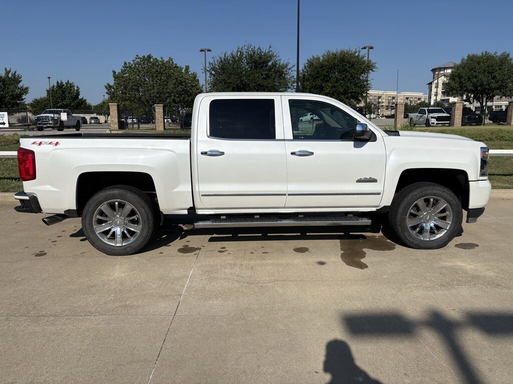 Used 2017 Chevrolet Silverado 1500 High Country Truck Crew Cab