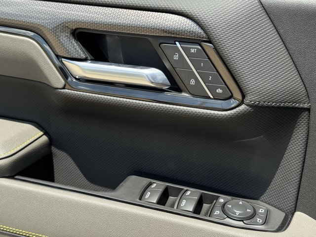 2026 Chevrolet Silverado 1500 ZR2 - Photo 20