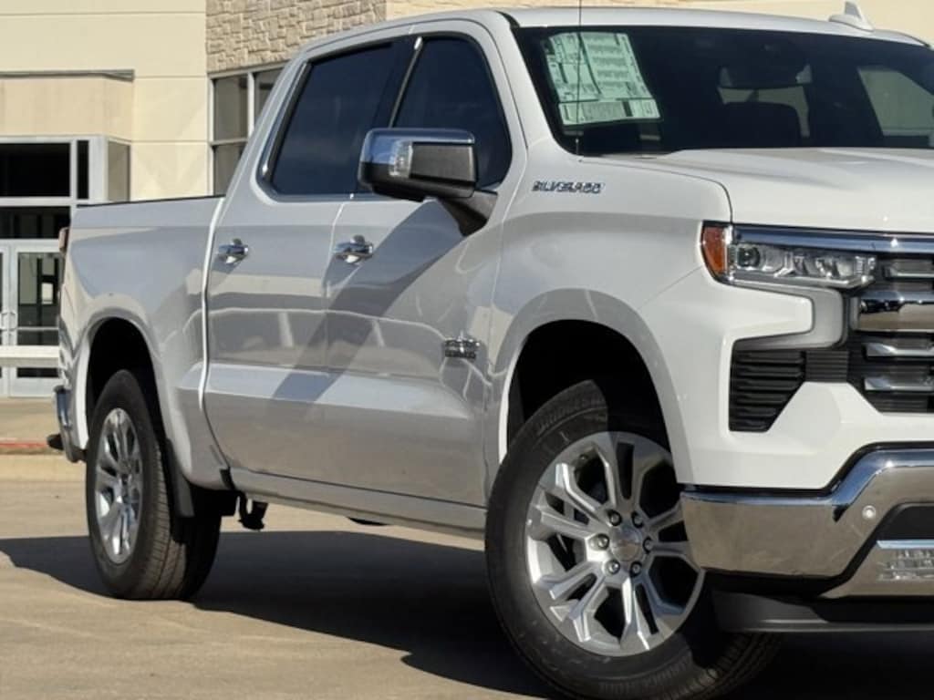 New 2026 Chevrolet Silverado 1500 LTZ Truck Crew Cab