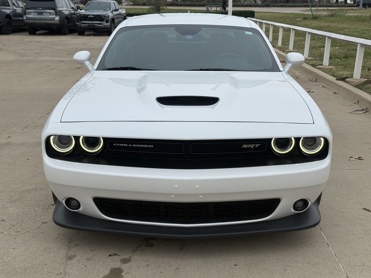 2016 Dodge Challenger SRT8 392 photo 2