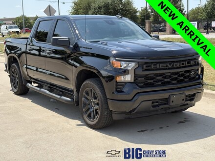 2025 Chevrolet Silverado 1500 Custom Truck Crew Cab