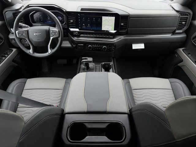 2026 Chevrolet Silverado 1500 ZR2 - Photo 11
