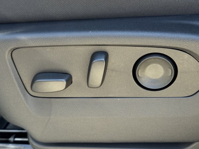 2026 Chevrolet Silverado 1500 LT (2FL) - Photo 20