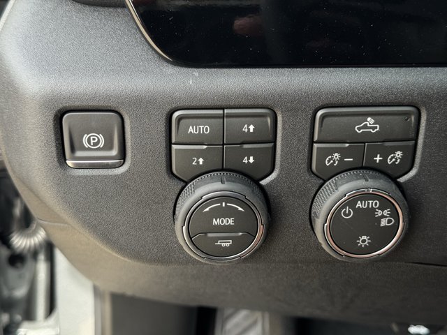 2026 Chevrolet Silverado 1500 LT - Photo 18