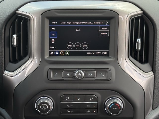 2026 Chevrolet Silverado 1500 Custom - Photo 14