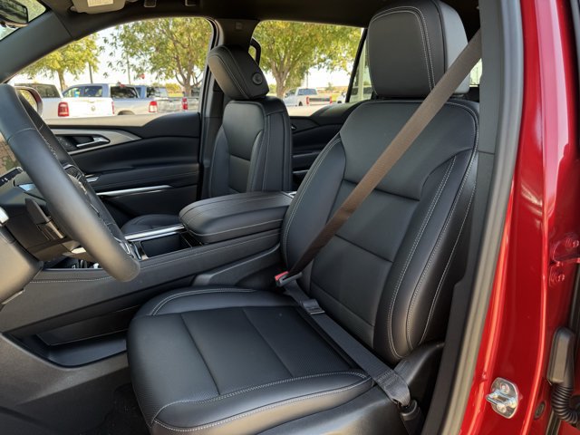 2027 Chevrolet Traverse LT - Photo 20