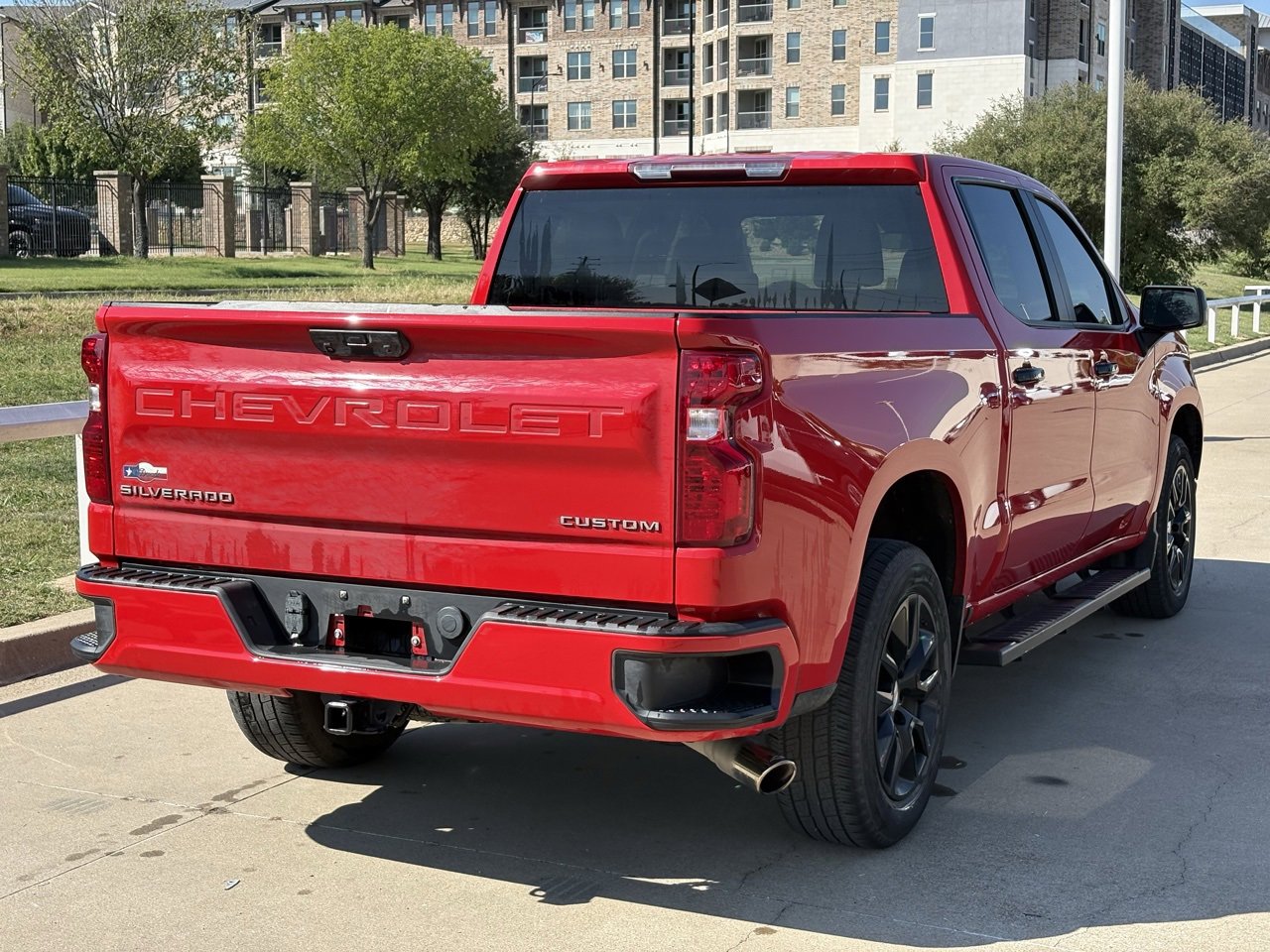 2023 Chevrolet Silverado 1500 Custom photo 4