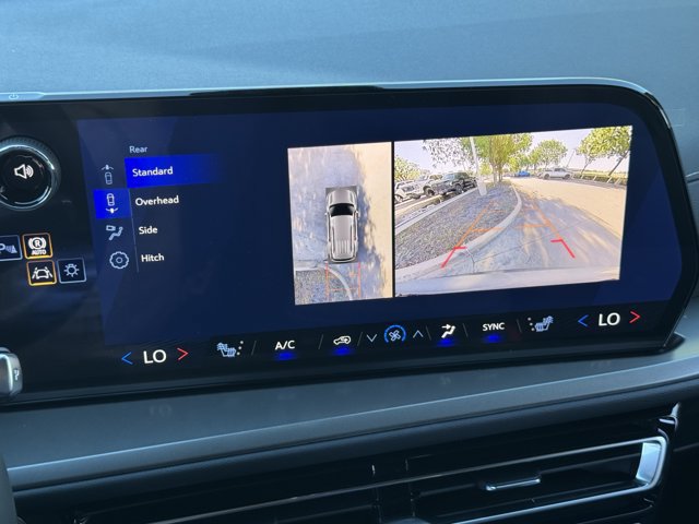 2027 Chevrolet Traverse LT - Photo 14