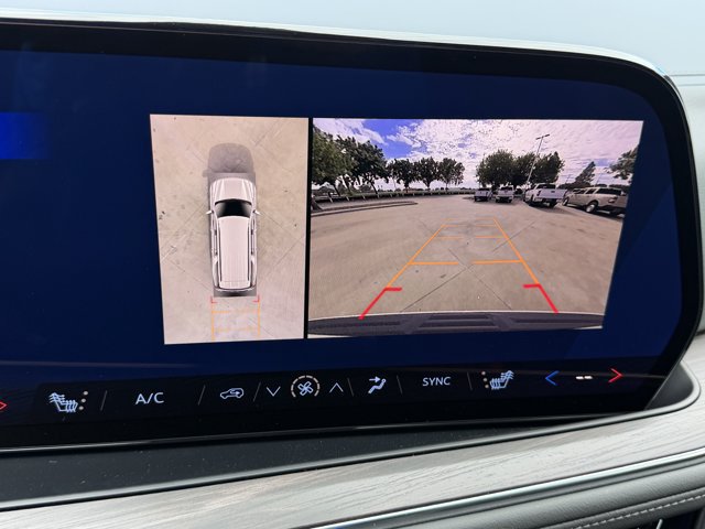 2027 Chevrolet Suburban Z71 - Photo 15