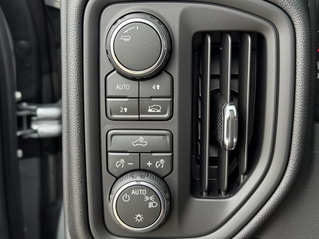 2026 Chevrolet Silverado 1500 Custom - Photo 19