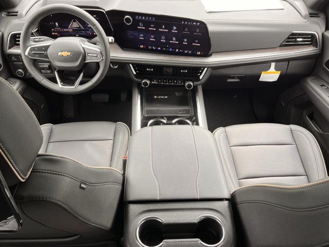 2026 Chevrolet Suburban Premier - Photo 10
