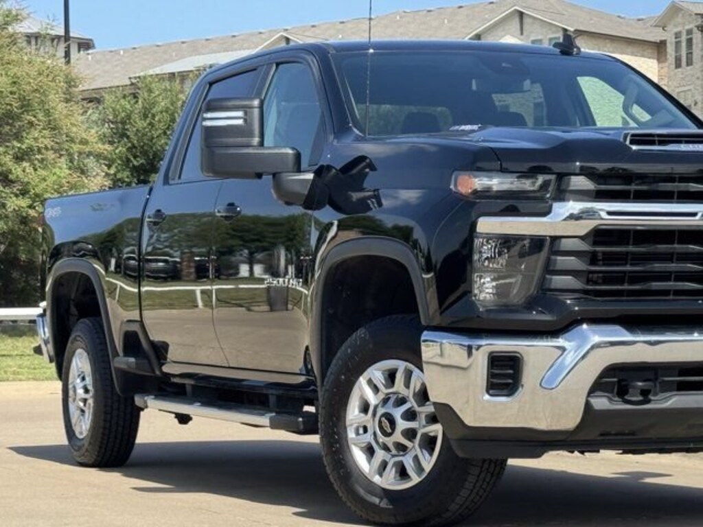 Used 2026 Chevrolet Silverado 2500 HD LT Truck Crew Cab