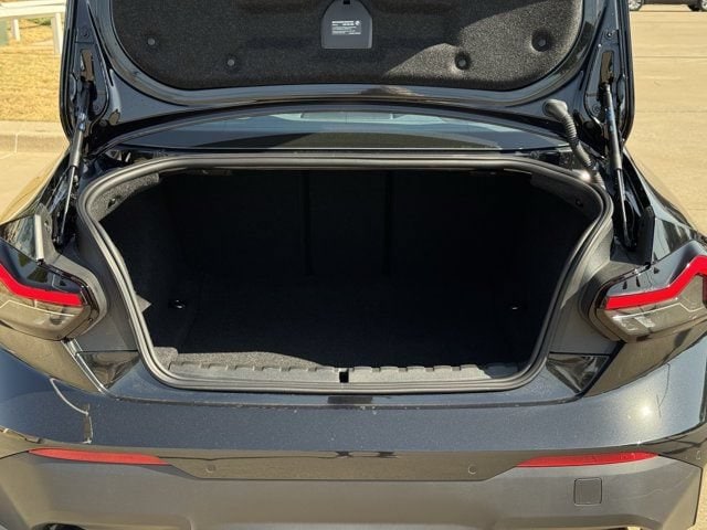 2025 BMW 2 Series 230i - Photo 32