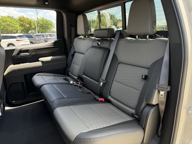 2026 Chevrolet Silverado 1500 ZR2 - Photo 24
