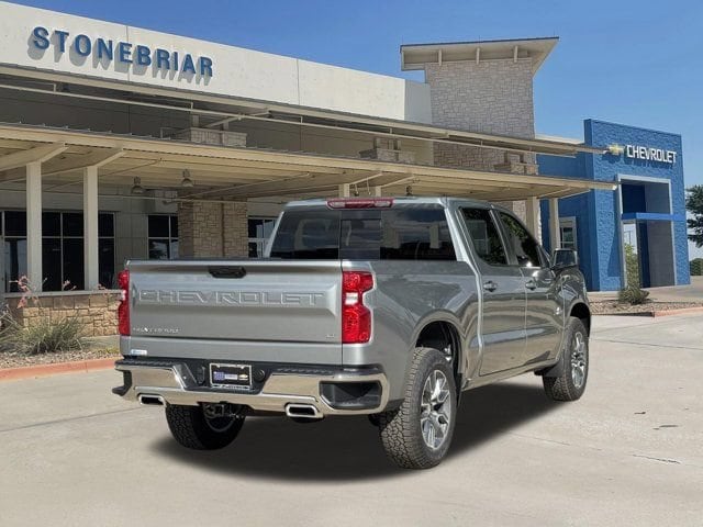 2026 Chevrolet Silverado 1500 LT - Photo 5