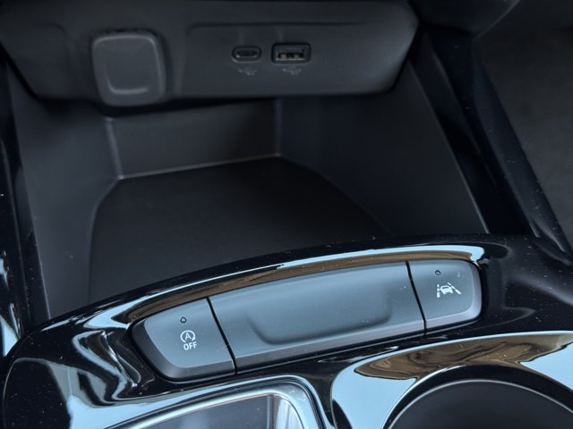 2026 Chevrolet Trax LT - Photo 16