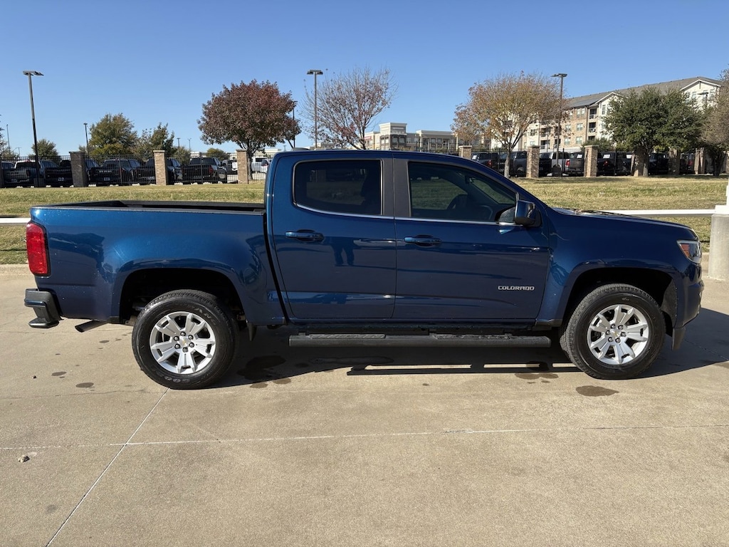 Used 2019 Chevrolet Colorado 2WD LT Truck Crew Cab